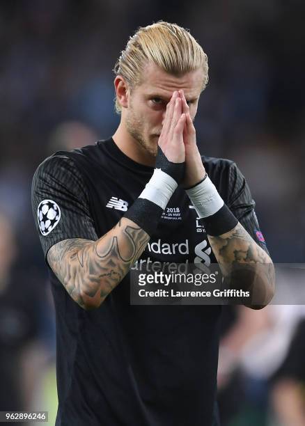Loris Karius of Liverpool breaks down in tears after defeat in the UEFA Champions League final between Real Madrid and Liverpool on May 26, 2018 in...