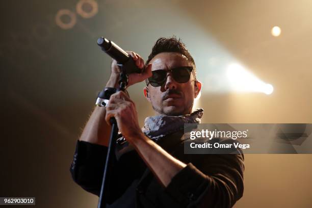 Mexican singer Alfonso Pichardo of Electronic band Moenia performs during the Belanova and Moenia Concert as part of the 'Fantom' USA Tour 2018 at...