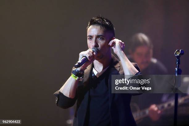 Mexican singer Alfonso Pichardo of Electronic band Moenia performs during the Belanova and Moenia Concert as part of the 'Fantom' USA Tour 2018 at...