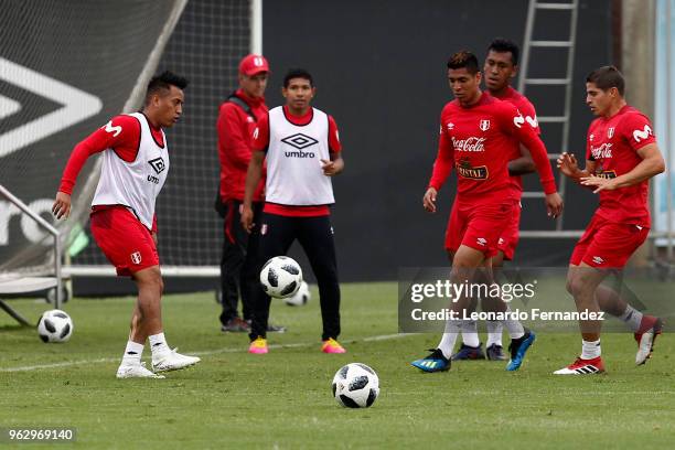 Christian Cueva, Paolo Hurtado and Aldo Corzo during a training session ahead of FIFA World Cup Russia 2018 on May 25, 2018 in Lima, Peru.