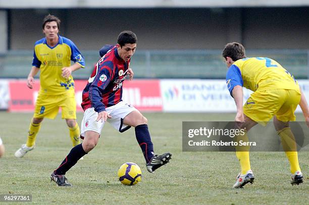 Henry Gimenez of Bologna in action of Chievo Verona during the Serie A match between Chievo and Bologna at Stadio Marc'Antonio Bentegodi on January...
