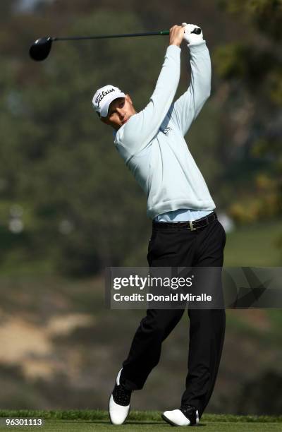 Ben Crane tees off the fifth hole during the final round of the 2010 Farmers Insurance Open on January 31, 2010 at Torrey Pines Golf Course in La...