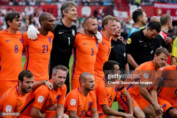 Phillip Cocu , Ryan Babel , Edwin van der Sar , John Heitinga , Dirk Kuyt, Rafael van der Vaart , Andre Ooijer , Wesley Sneijder , Giovanni van...