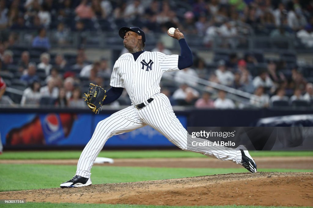 Los Angeles Angels of Anaheim  v New York Yankees