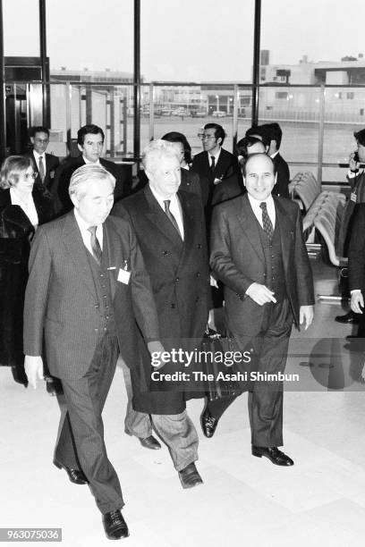 King Taufa'ahau Tupou IV of Tonga is seen on arrival ahead of the Funeral of late Emperor Hirohito at Narita Airport on February 21, 1989 in Narita,...