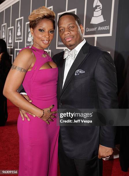 Singer Mary J. Blige and husband Kendu Isaacs arrive at the 52nd Annual GRAMMY Awards held at Staples Center on January 31, 2010 in Los Angeles,...