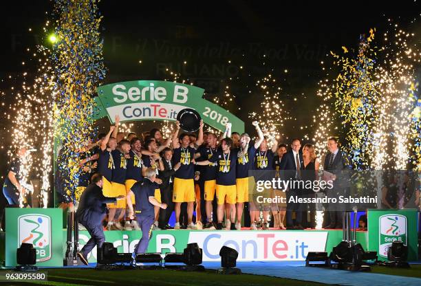 Parma Unity Football 61 Parma Calcio Celebrates The Return To Serie A Stock Photos, High-Res ...