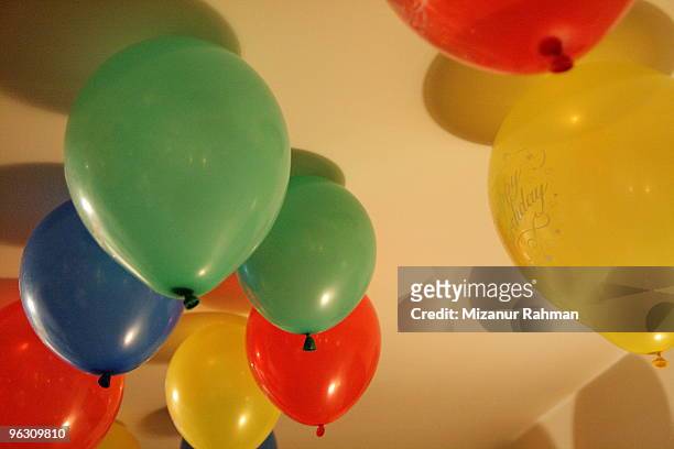 birthday balloon - mizanur rahman stock pictures, royalty-free photos & images