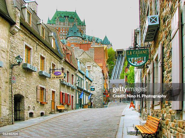 chateau frontenac - old quebec  - québec 個照片及圖片檔