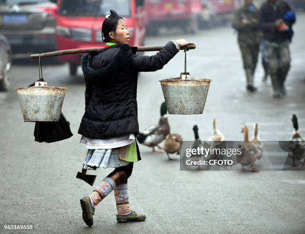 Guizhou Qiandongnan Congjiang County, bazaar Miao village is more than 480 kilometers away from Guiyang, capital city. The village has a profound...