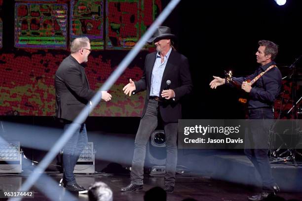 Artist Bart Millard of MercyMe, artist Trace Adkins, and actor Dennis Quaid perform onstage during the 6th Annual KLOVE Fan Awards at The Grand Ole...