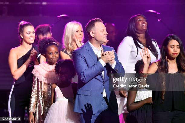 Actress Sadie Robertson, Matthew West and Tiffany Salaberrios perform onstage during the 6th Annual KLOVE Fan Awards at The Grand Ole Opry on May 27,...