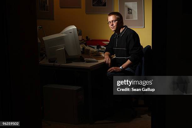 Frank Piotrowski, IT specialist for the pro-democracy organization NDK , sits at his workdesk at the NDK office on September 21, 2007 in Wurzen,...