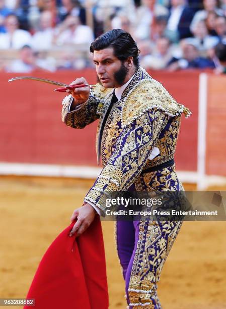 Morante de la Puebla performs during La Salud Fair at Los Califas bullring on May 26, 2018 in Cordoba, Spain.