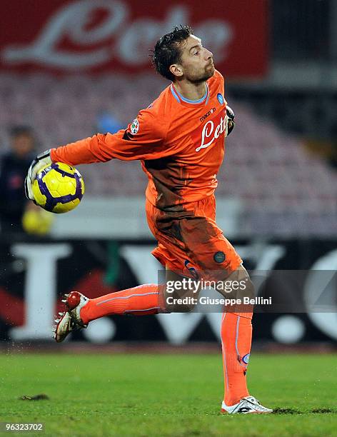 Morgan De Sanctis of Napoli in action during the Serie A match between Napoli and Genoa at Stadio San Paolo on January 30, 2010 in Naples, Italy.