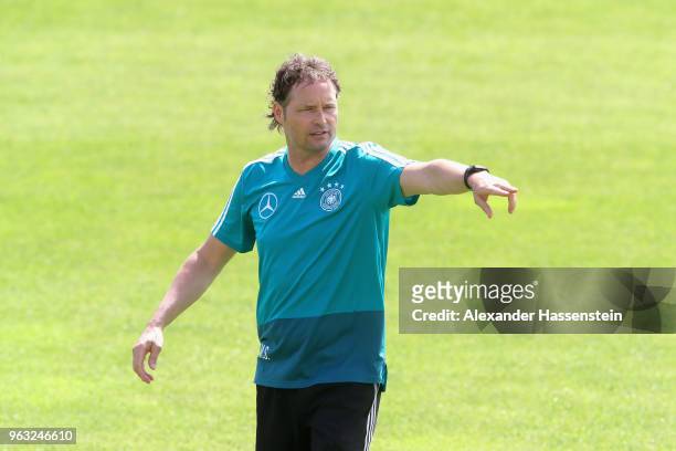 Assistent coach Marcus Sorg gives instructions during a trining session of the German national team at Sportanlage Rungg on day 6 of the Southern...