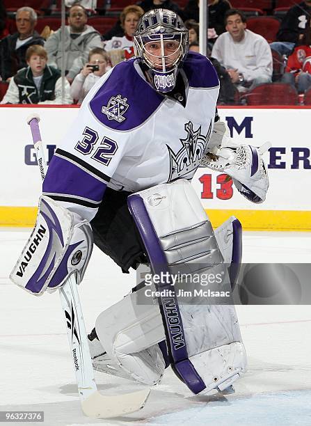 Jonathan Quick of the Los Angeles Kings skates against the New Jersey Devils at the Prudential Center on January 31, 2010 in Newark, New Jersey. The...