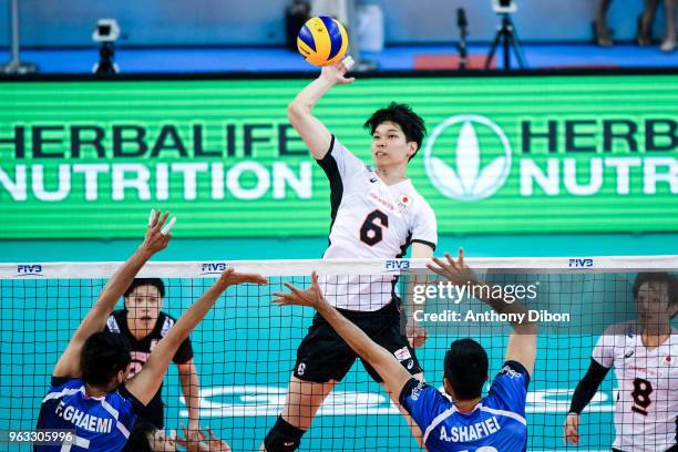 Akihiro Yamauchi Volleyball Player Photos and Premium High Res Pictures