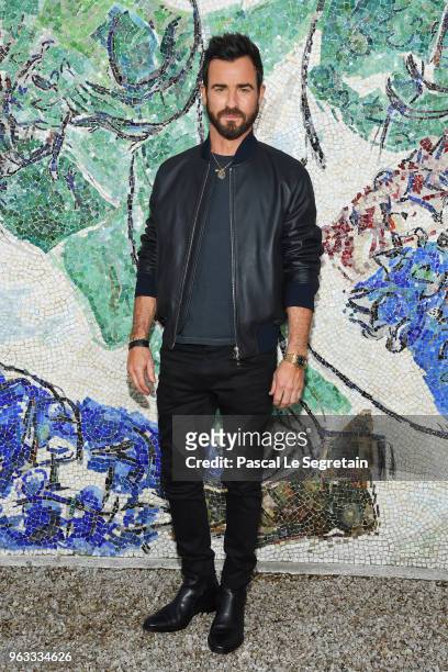 Justin Theroux attends Louis Vuitton 2019 Cruise Collection at Fondation Maeght on May 28, 2018 in Saint-Paul-De-Vence, France.