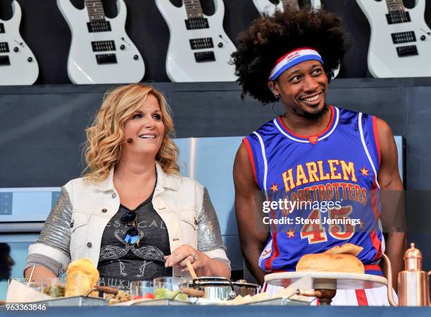 Singer Trisha Yearwood and member of the Harlem Globetrotters attend the William Sonoma Culinary Stage on Day 3 of BottleRock Napa Valley Music...