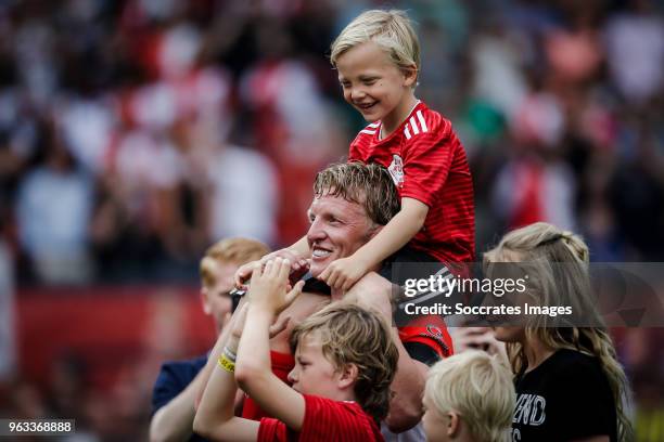 Dirk Kuyt with his kids Aidan Kuyt, Jorden Kuyt, Noelle Kuyt during the Dirk Kuyt Testimonial at the Feyenoord Stadium on May 27, 2018 in Rotterdam...