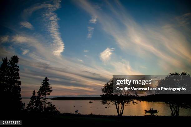 maine sunset - vanessa lassin stockfoto's en -beelden