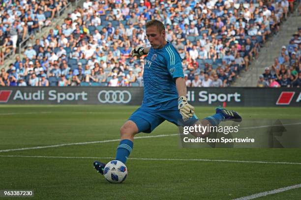 Sporting Kansas City goalkeeper Tim Melia clears the ball in the first half of an MLS match between the Columbus Crew SC and Sporting Kansas City on...