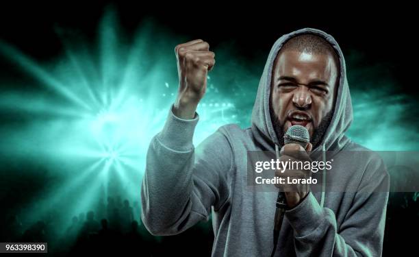 Angry Rapping Angry Spitting Photos and Premium High Res Pictures - Getty Images