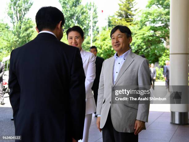 Crown Prince Naruhito and Crown Princess Masako are seen on arrival at a hotel on May 25, 2018 in Nagahama, Shiga, Japan.
