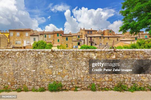 san quirico d'orcia in tuscany, italy - san quirico d'orcia stock pictures, royalty-free photos & images