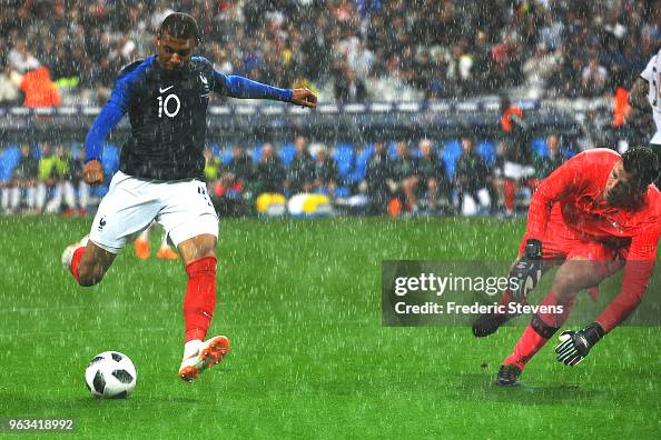 France v Republic of Ireland - International Friendly France v Republic of Ireland - International Friendly