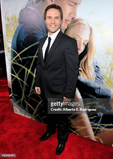 Actor Scott Porter arrives at the premiere of Screen Gem's "Dear John" at Grauman's Chinese Theater on February 1, 2010 in Hollywood, California.