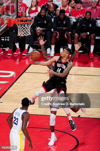 Gerald Green of the Houston Rockets goes to the basket against the Golden State Warriors during Game Seven of the Western Conference Finals of the...