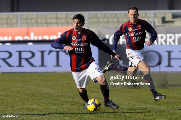 Francesco Modesto of Bologna in action during the Serie A match between Chievo and Bologna at Stadio Marc'Antonio Bentegodi on January 31, 2010 in...