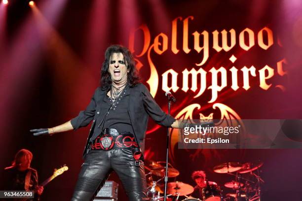 Alice Cooper of Hollywood Vampires performs onstage at Olympiysky Sports Complex on May 28, 2018 in Moscow, Russia.