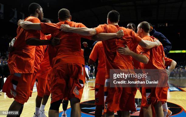 Members of the Syracuse Orange prepare for a game against the DePaul Blue Demons at the Allstate Arena on January 30, 2010 in Rosemont, Illinois....