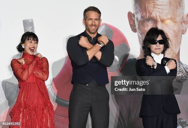 Actress Shioli Kutsuna, Ryan Reynolds and Toshi of X Japan attend the 'Deadpool 2' Tokyo Premiere at the Roppongi Hills on May 29, 2018 in Tokyo,...