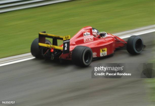 Nigel Mansell drives the Scuderia Ferrari 641 during pre season testing in February 1990 at the Autodromo Enzo e Dino Ferrari in Imola, San Marino.