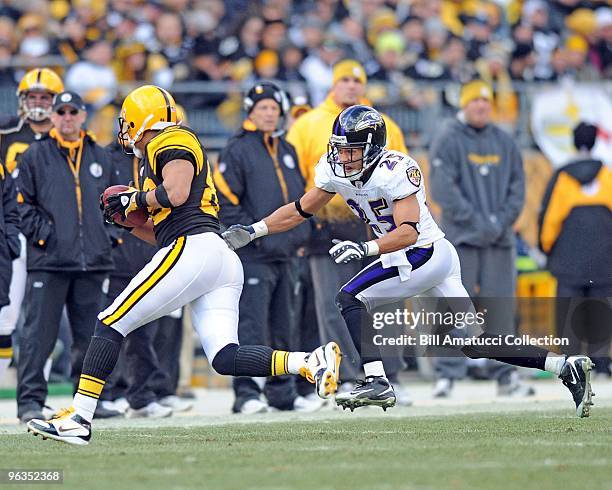 Wide receiver Hines Ward of the Pittsburgh Steelers runs the ball following a reception during a game on December 27, 2009 against the Baltimore...