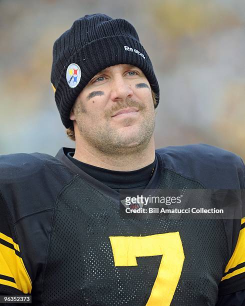 Quarterback Ben Roethlisberger of the Pittsburgh Steelers on the sidelines during a game on December 27, 2009 against the Baltimore Ravens at Heinz...