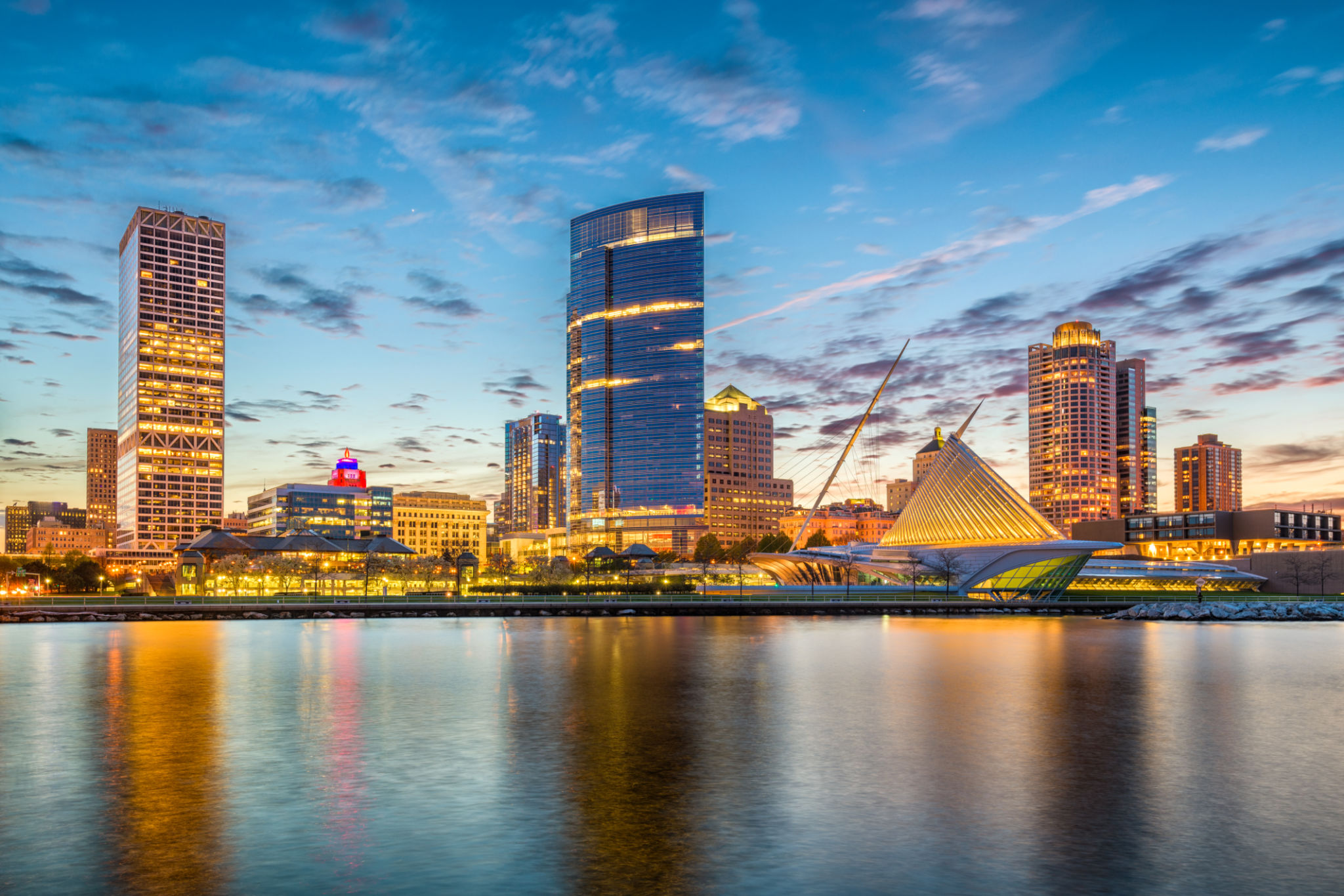 milwaukee cityscape