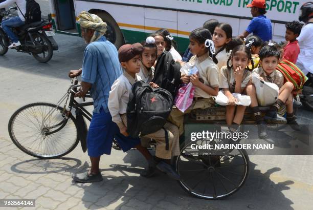School Rickshaw Driver School Rickshaw Photos and Premium High Res Pictures - Getty Images