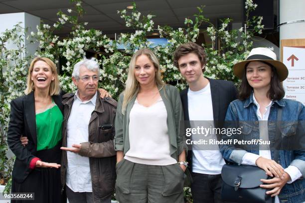 Laura Tenoudji, Michel Boujenah, Charlotte Bouteloup, Thomas Soliveres and his companion Lucie Boujenah attend the 2018 French Open - Day Three at...
