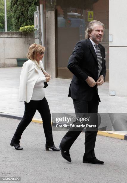 Maria Terera Campos and Edmundo Arrocet AKA Bigote Arrocet attend the Maria Dolores Pradera's funeral chapel on May 29, 2018 in Madrid, Spain.