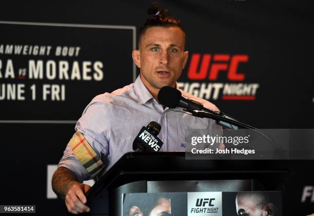 Gregor Gillespie interacts with media during a UFC press conference at the Adirondack Bank Center on May 29, 2018 in Utica, New York.