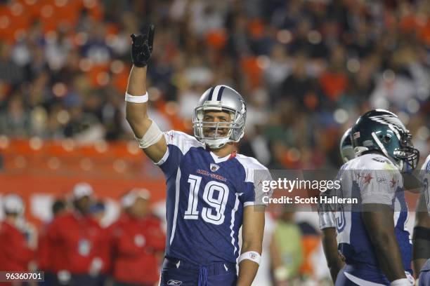 Miles Austin of the NFC's Dallas Cowboys looks and smiles to the stands during the 2010 AFC-NFC Pro Bowl game at Sun Life Stadium on January 31, 2010...