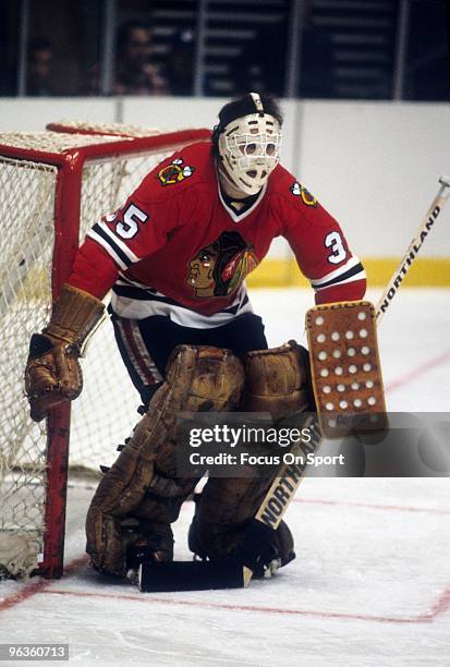 S: Goaltender Tony Esposito of the Chicago Blackhawks in action against the New York Rangers during an NHL Hockey game circa 1970's at Madison Square...