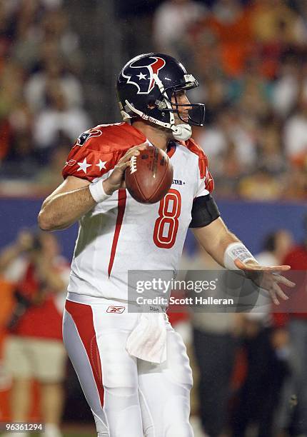 Matt Schaub of the AFC's Houston Texans looks to make a pass play during the 2010 AFC-NFC Pro Bowl game at Sun Life Stadium on January 31, 2010 in...