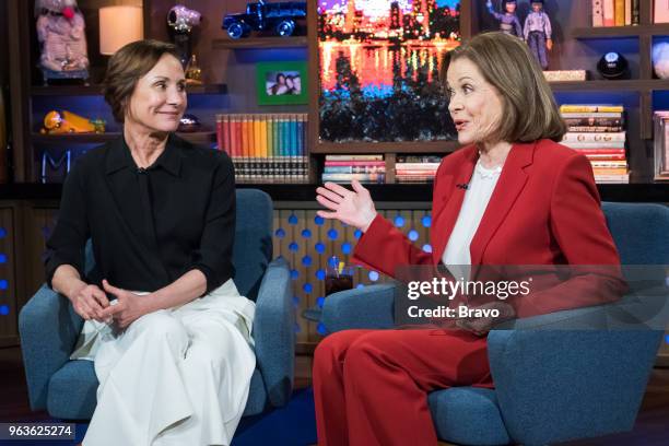 Pictured : Laurie Metcalf and Jessica Walter --