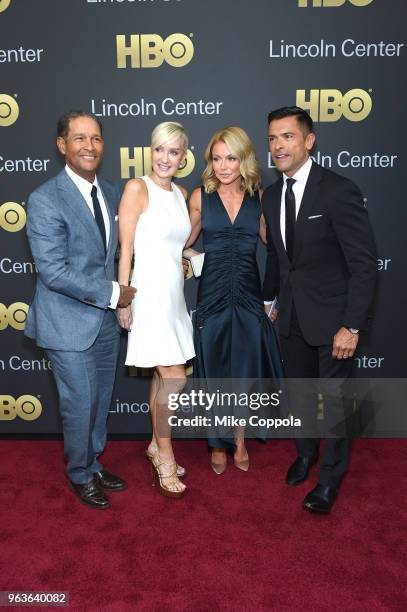 Bryant Gumbel, Hilary Quinlan, Kelly Ripa and Mark Consuelos attend Lincoln Center's American Songbook Gala at Alice Tully Hall on May 29, 2018 in...